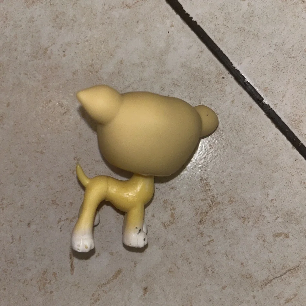 Littlest Pet Shop Yellow and White Accented‎ Greyhound Whippet Dog #875